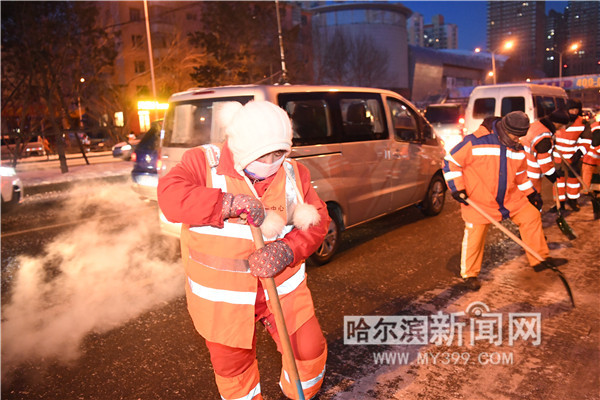 ��������ʦ�Ϻ��м���